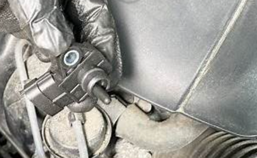 bmw hot film air mass meter​