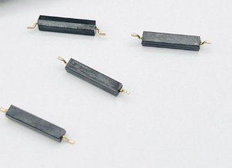 Magnetic field sensor